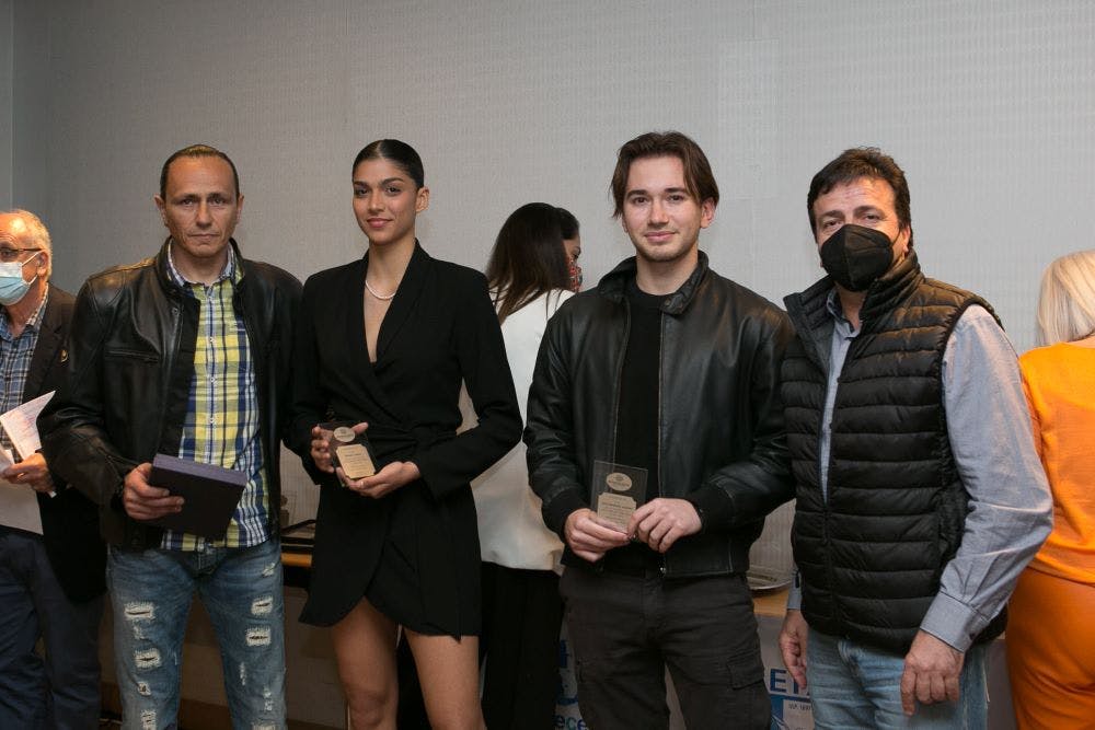 Η ΕΑΣ ΣΕΓΑΣ Κρήτης βράβευσε τους κορυφαίους αθλητές-τριες για τα έτη 2020-2021 (pics) runbeat.gr